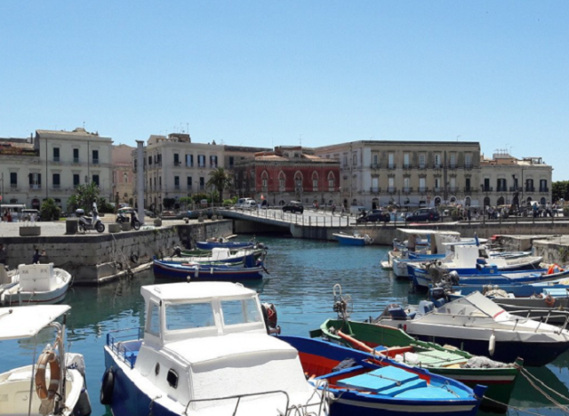 Siracusa, domenica ecologica e raccolta differenziata: le critiche di Grienti