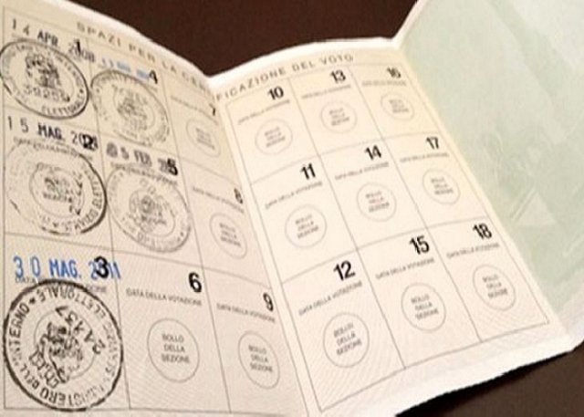 Siracusa, elezioni politiche: ufficio elettorale al lavoro