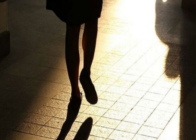 Noto, perseguita la figlia "colpevole" di avere relazione una relazione omosessuale