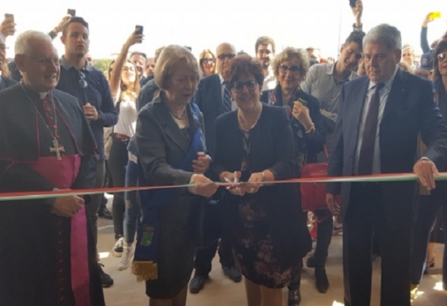 Siracusa, inaugurazione del nuovo super moderno plesso dell'Einaudi