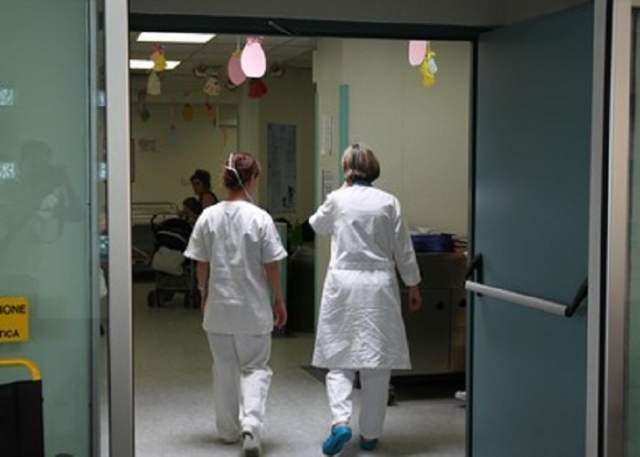 Nel Bresciano, non la ricoverano: bimba di 4 anni muore per otite