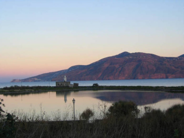 Isole Eolie, ticket 5 euro per arrivare a Santa Marina Salina