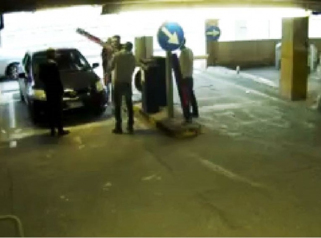 Siracusa, atto vandalico al Talete: forzata sbarra d'ingresso