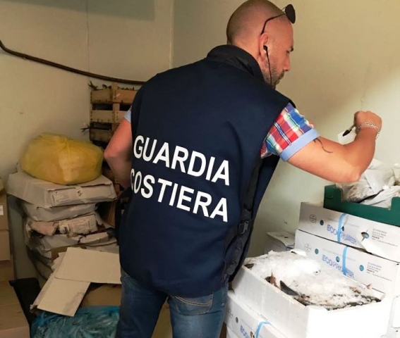 Siracusa, sequestrati 12kg di gambero senza tracciabilità