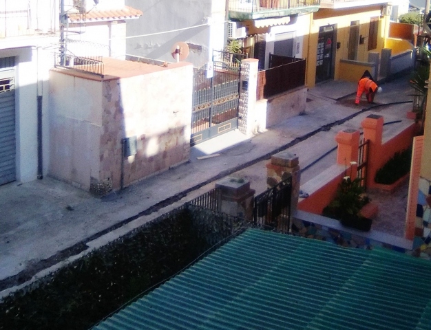 Siracusa, lavori di posa fibra ottica: irregolarità contratti operai