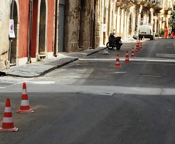 Siracusa, modifiche stalli di sosta via Vittorio Veneto: Grienti "Amministrazione incompetente"