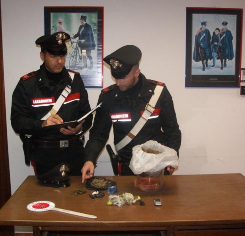 Augusta, scoperto supermercato della droga