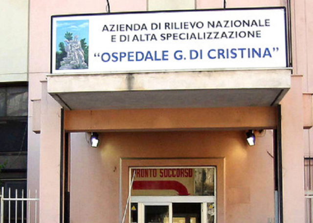 Palermo, neonato muore: padre aggredisce medici