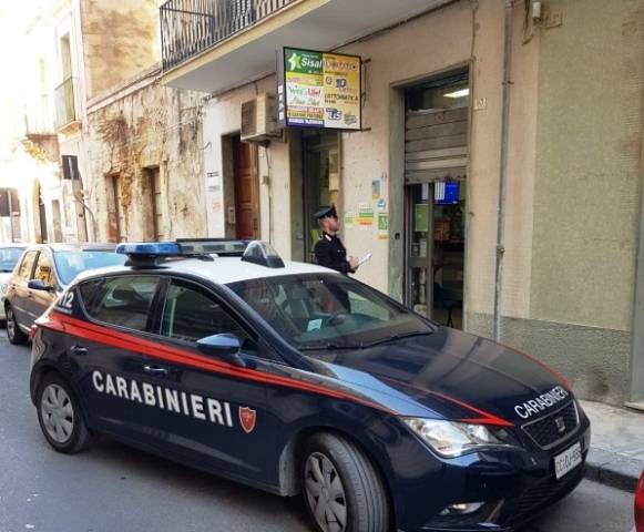 Augusta, furto di gratta e vinci in tabaccheria per un totale di 5mila euro
