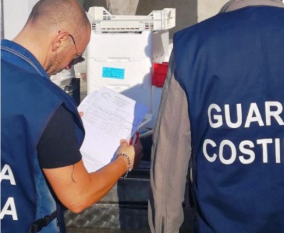 Siracusa, sequestrato 50 chili di prodotto ittico tra cui un trancio di tonno rosso di 10 chili