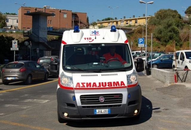 Siracusa, incidente vicino all'Insolera: feriti 2 ragazzi
