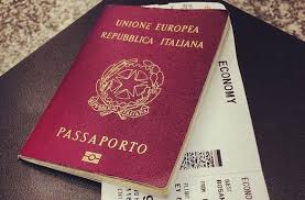 Siracusa, Floridia e Augusta, traffico illecito di passaporti: 6 condanne