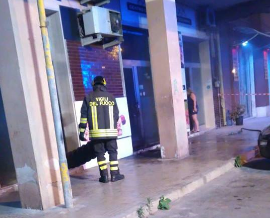 Siracusa, attentato intimidatorio a macelleria: le reazioni della politica