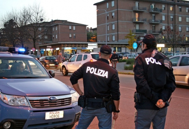 Avola, resistenza, violenza e lesioni a pubblico ufficiale: un arresto e 2 denunce