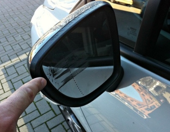 Siracusa, altro caso di truffa dello specchietto: 2 denunce