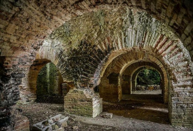 8150ac2fc7ca986822b1a0c263b19cb1