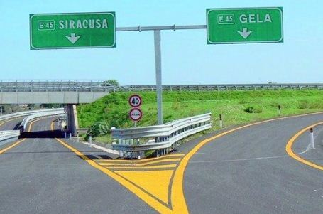 Siracusa, sì ai lavori di illuminazione sulla Cassibile-Rosolini