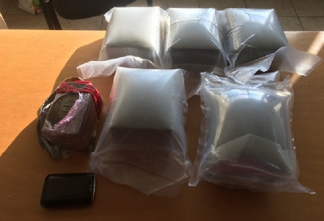 Siracusa, operazione antidroga: scovati 55 panetti di hashish in un condominio di viale Santa Panagia