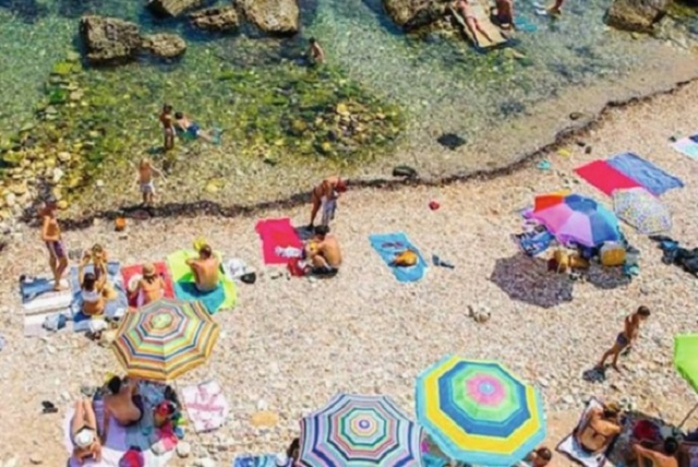 Siracusa, spiaggia Calarossa: la ditta ricorre al Tar per il mancato solarium. Ortigia Sostenibile "Vigileremo"