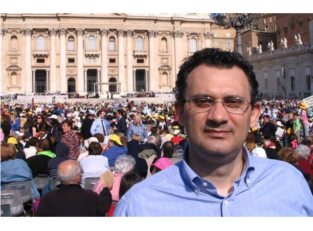 Musicista del vescovo di Noto "non mi ha pagato"