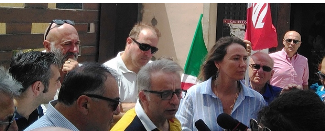 Protesta piazza Darmi