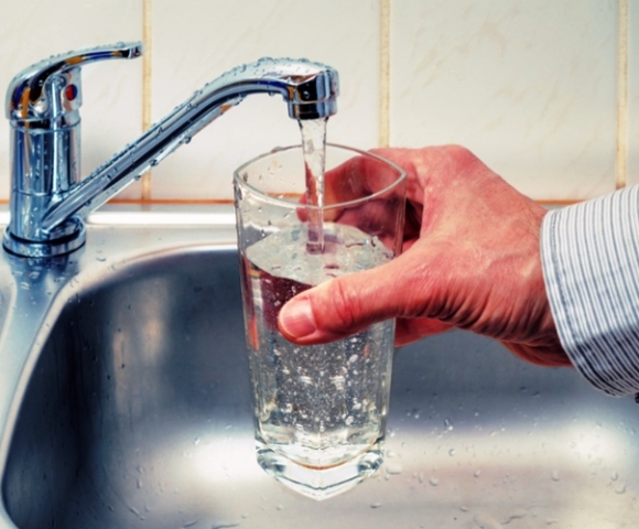 Siracusa, acqua potabile: obiettivo del candidato Giovanni Randazzo
