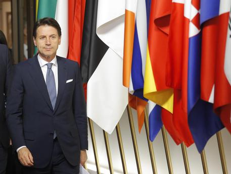 Il Consiglio europeo raggiunge l'accordo a 28 sui migranti