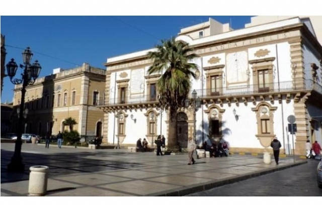 Augusta, stato di agitazione dei dipendenti comunali