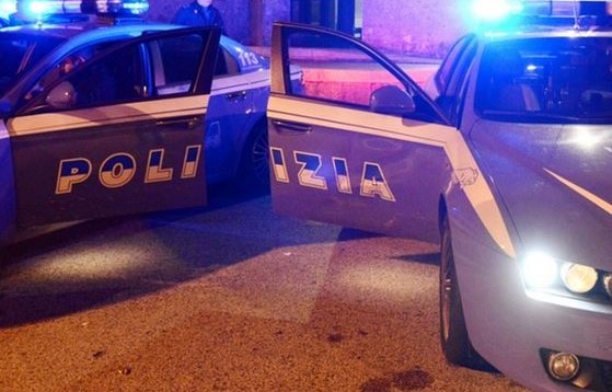 Siracusa, arrestati presunti autori di 2 rapine in esercizi commerciali
