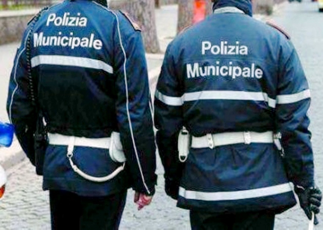 Siracusa, irregolarità in ristoranti: sequestrati 25 chili di cibo e sanzioni