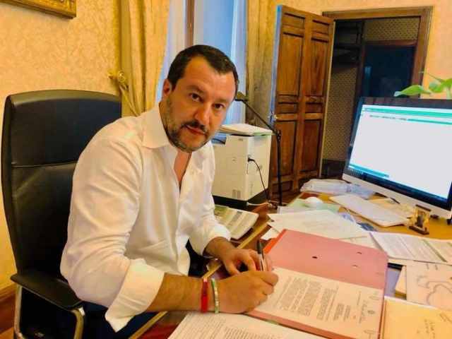 16887225c4735e1eb3e34d93ab264563