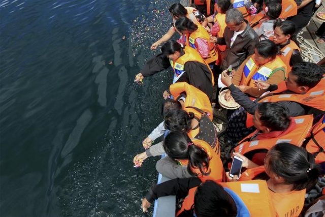 3580e80863de14c76e0c7671051db0c1