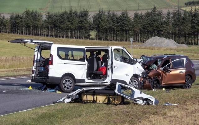 Una famiglia siracusana coinvolta nell'incidente in Scozia: morto un bimbo di 4 anni. Il cordoglio del sindaco