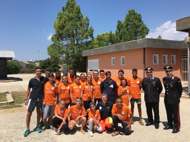 Noto, campo scuola estivo “Anch’io sono la protezione civile”: i giovani incontrano i Carabinieri
