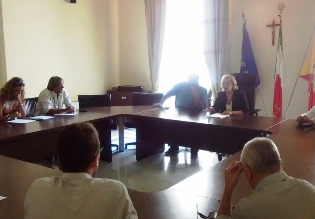 I sindaci dell’Unione dei comuni Valle degli Iblei incontrano la commissario Floreno