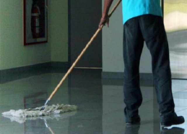 Siracusa, cambio appalto pulizie al Comune: lunedì sit in dei lavoratori