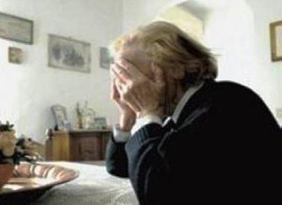 Augusta, lite in famiglia: donna anziana chiede aiuto ai Carabinieri