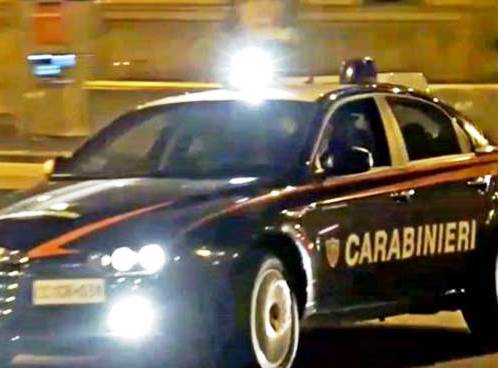 Siracusa, evade dai domiciliari per mettere a segno un furto: arrestato