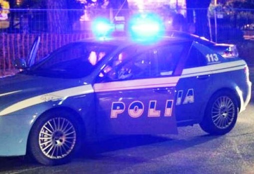 Avola, picchia il padre e distrugge il ciclomotore: arrestato 23enne