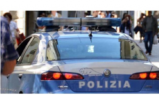 Siracusa, 29enne egiziano aggredisce giovane che lo aveva ripreso per il suo comportamento