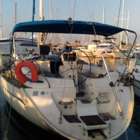 Portopalo, sbarco in barca a vela: intercettati 61 pakistani