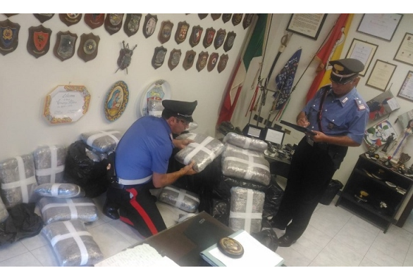 Nel Siracusano, sequestrato un quintale e mezzo di marijuana: era nascosta in un tir che trasportava ortaggi