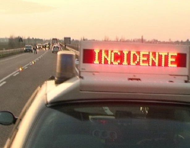 Enna, tragico incidente stradale sulla A19: 2 morti