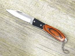 Priolo Gargallo, denunciato per possesso di coltello a serramanico