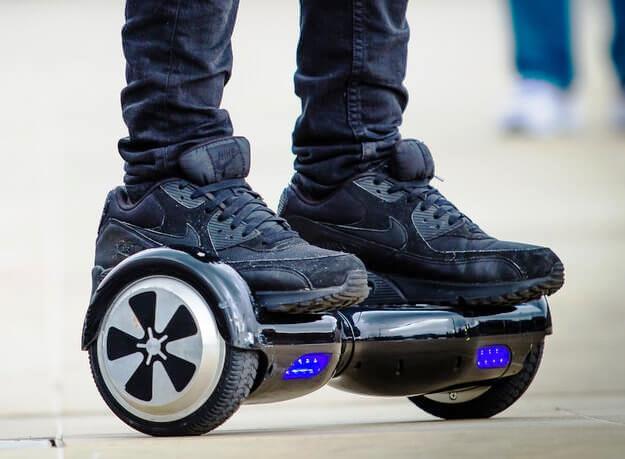 Siracusa, rubano un overboard in un negozio in via Luigi Sturzo: denunciati