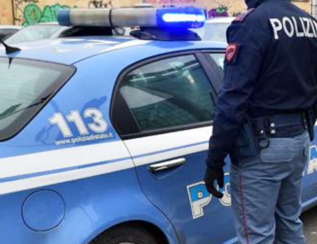 Avola, possesso di oggetti atti ad offendere e droga: denunciati 2 giovani