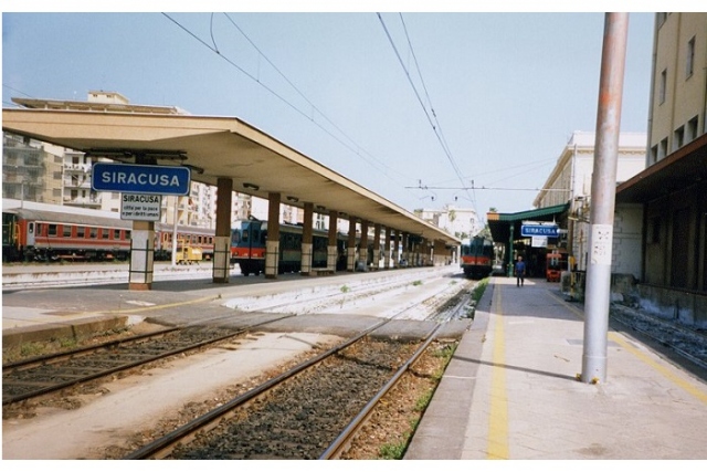 Siracusa, ritardi di ore dei treni a lunga percorrenza: la denuncia della Filt Cgil