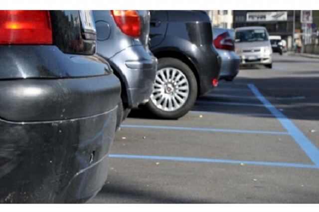 Siracusa, strisce blu in via Augusta e a Fontane Bianche in via Taormina e in viale dei Lidi