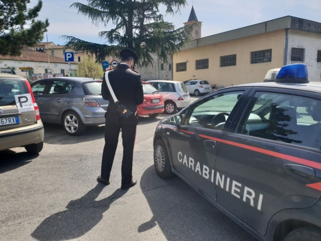 Canicattini Bagni, in casa nascondeva hashish: arrestato 24enne