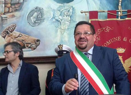 Gela, l'ex sindaco sfiduciato fa ricorso al tar